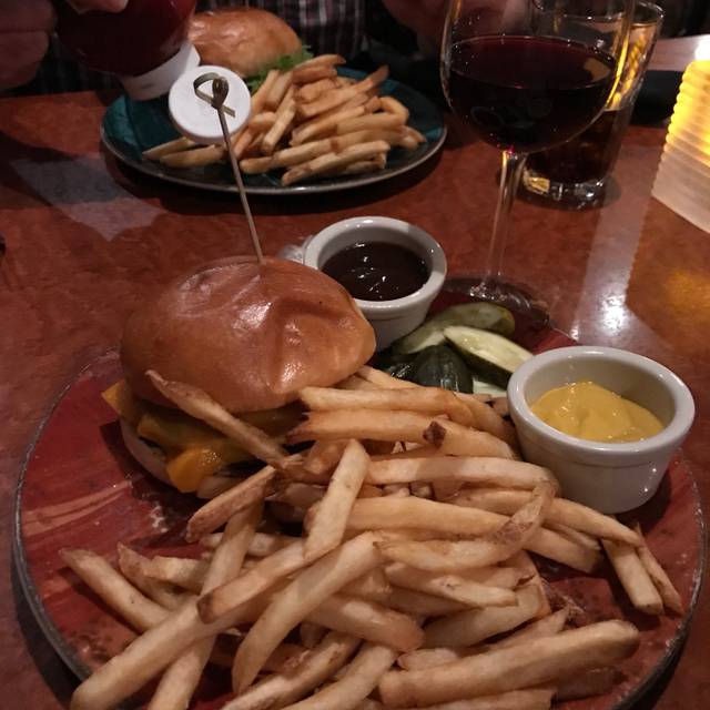 Photo credit: opentable