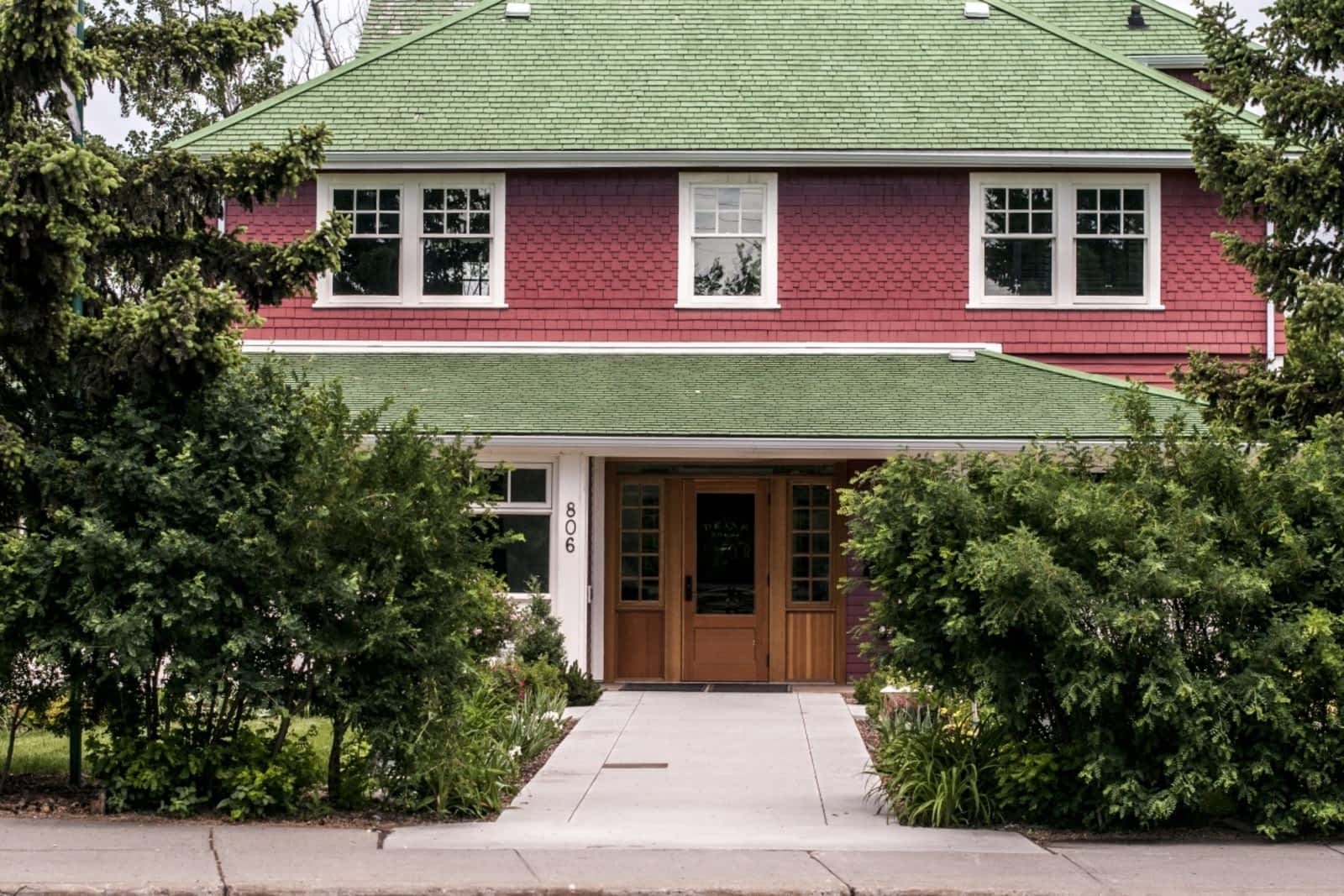 Photo credit: yellowpages.ca
