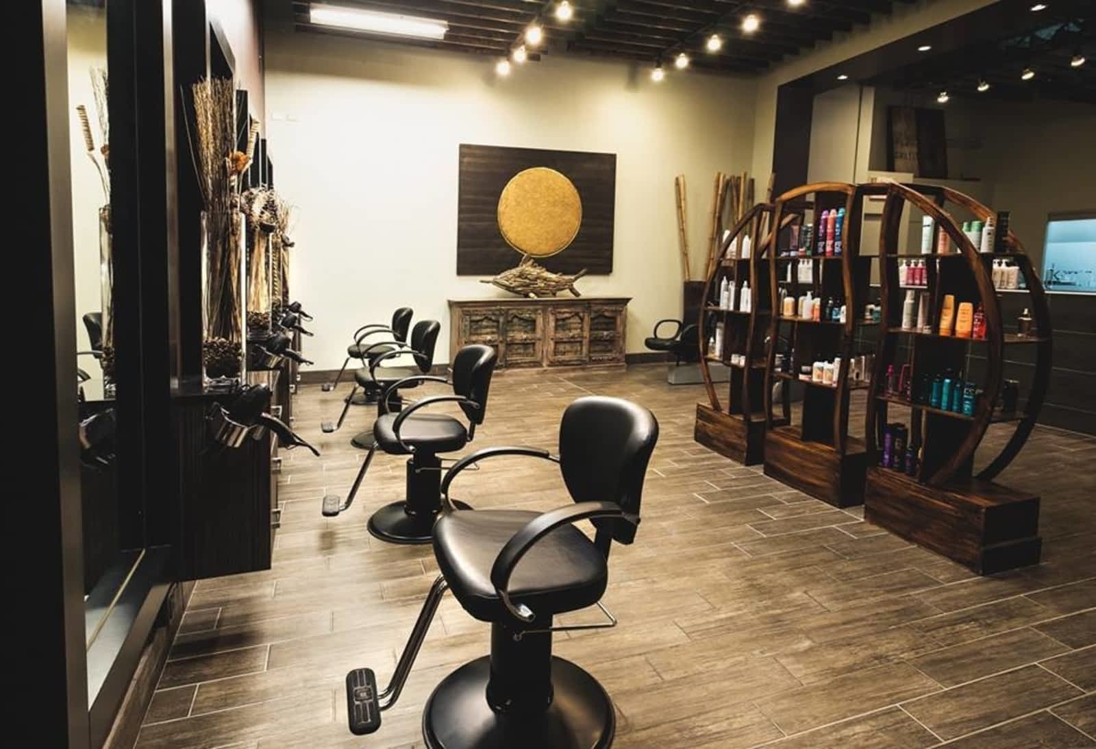 Photo credit: yellowpages.ca