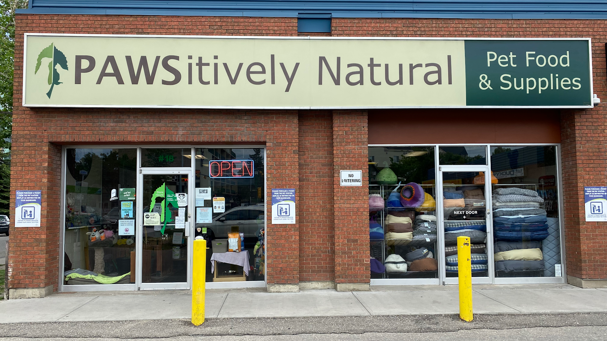 PAWSitively Natural Pet Food & Supplies