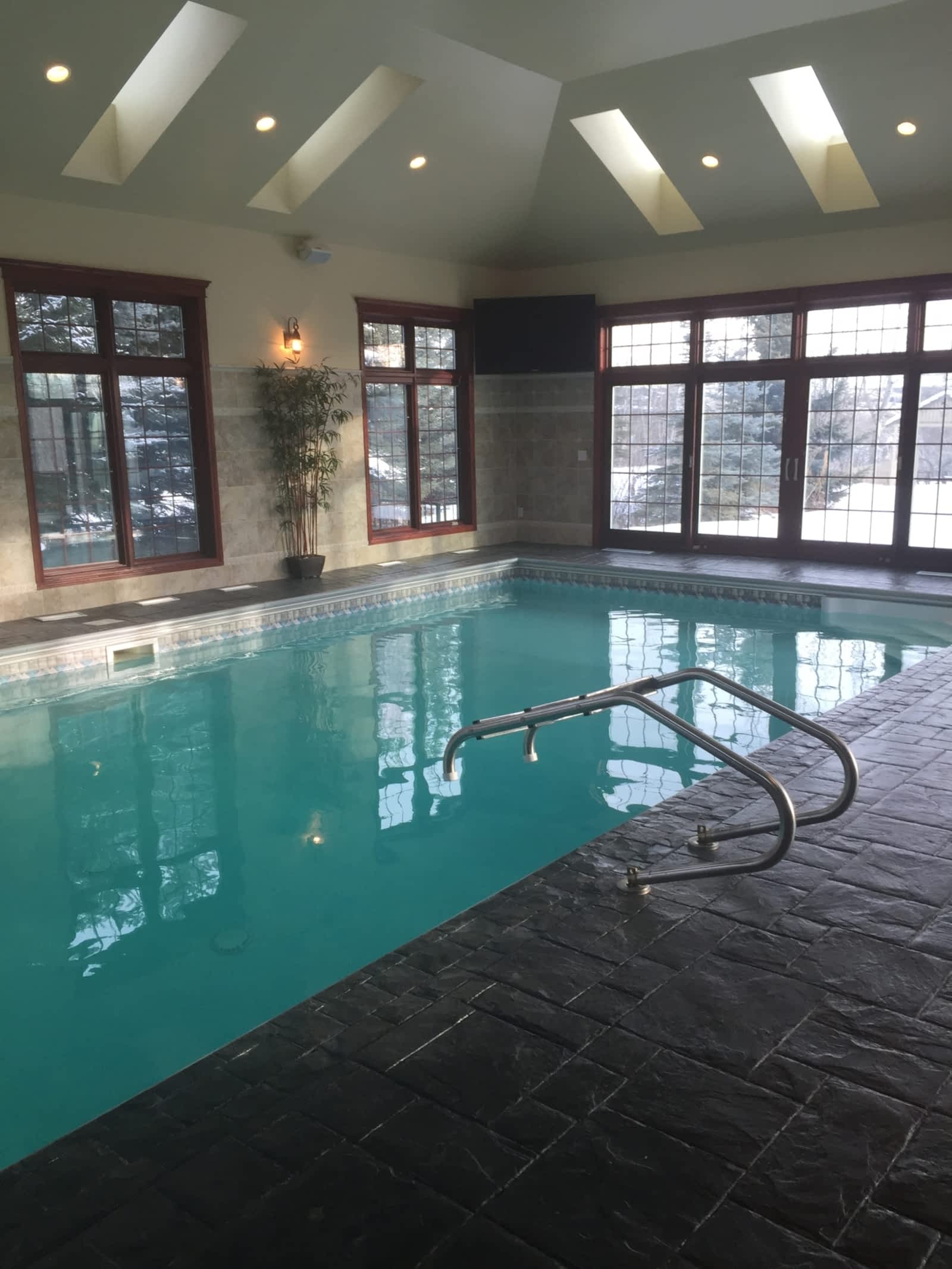 Photo credit: yellowpages.ca