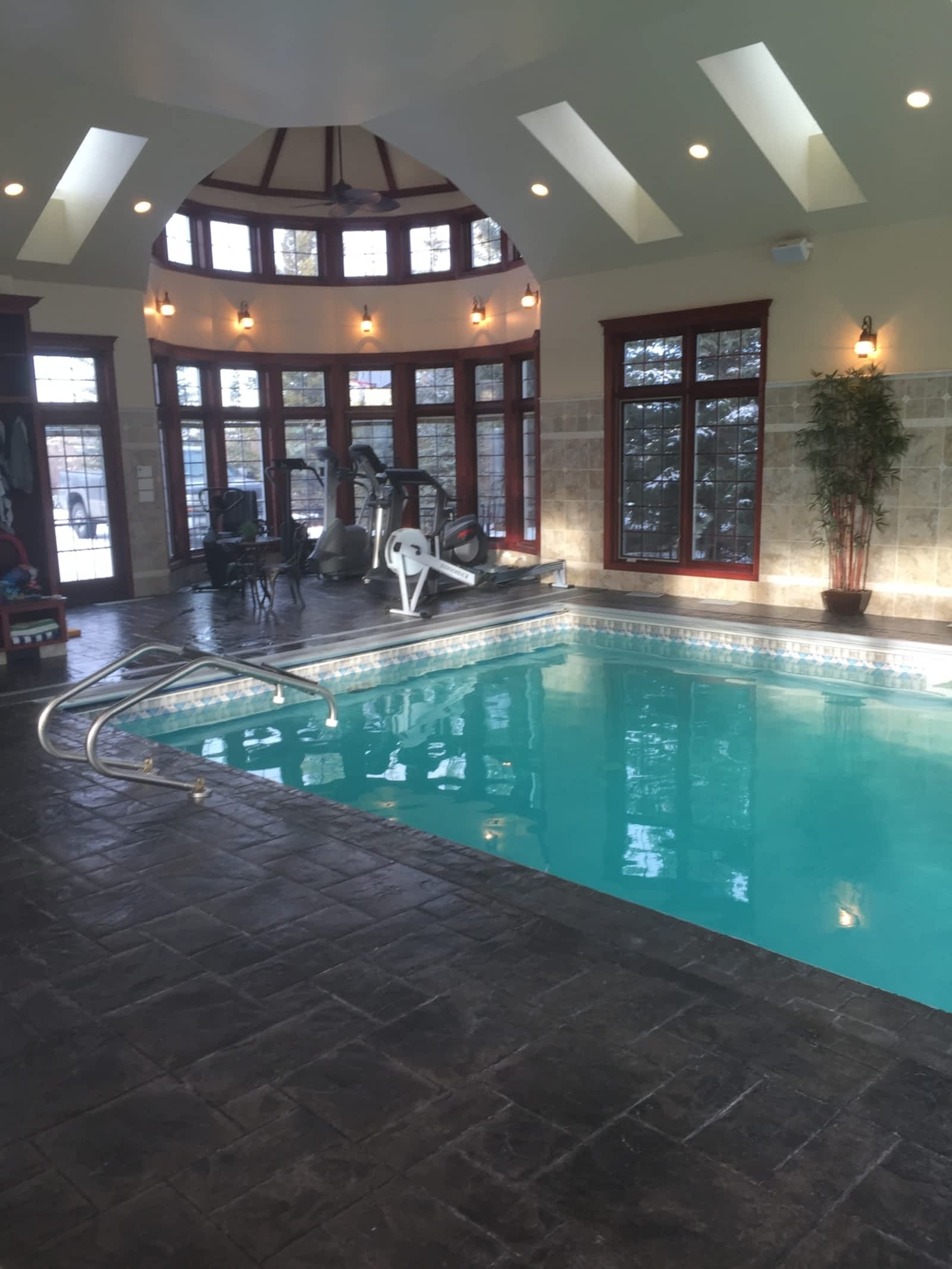 Photo credit: yellowpages.ca