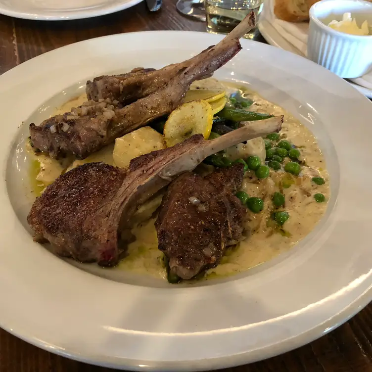 Photo credit: opentable