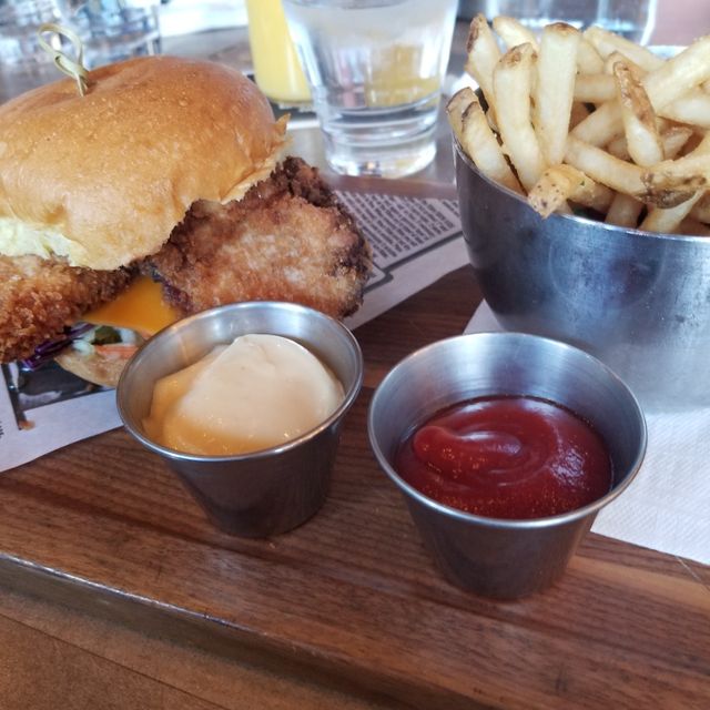 Photo credit: opentable