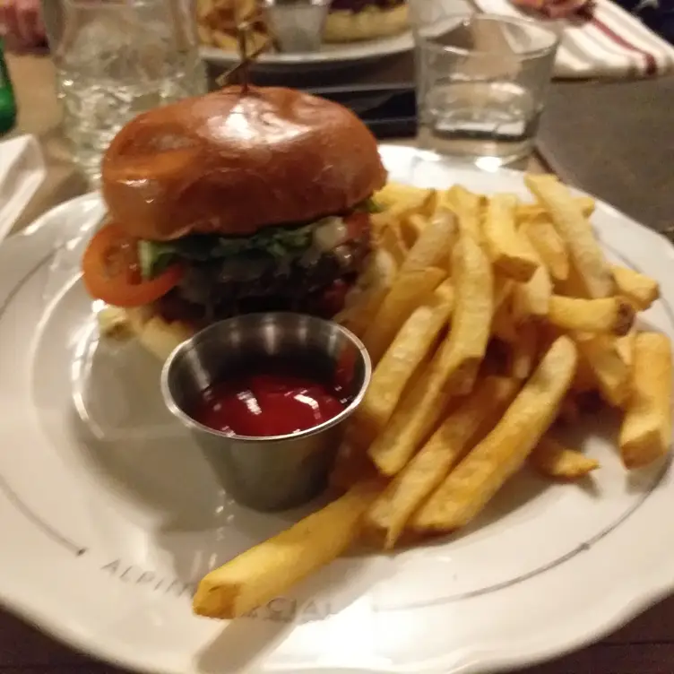 Photo credit: opentable