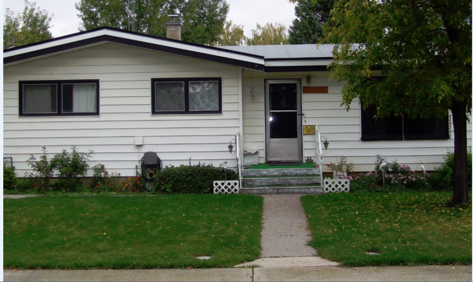 Photo credit: yellowpages.ca