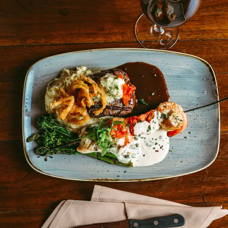 Photo credit: opentable