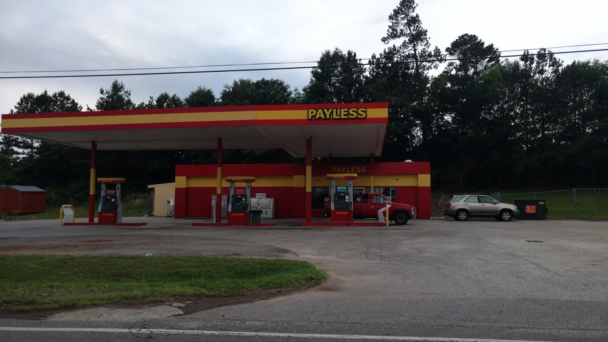 PAYLESS GAS & FOOD #4
