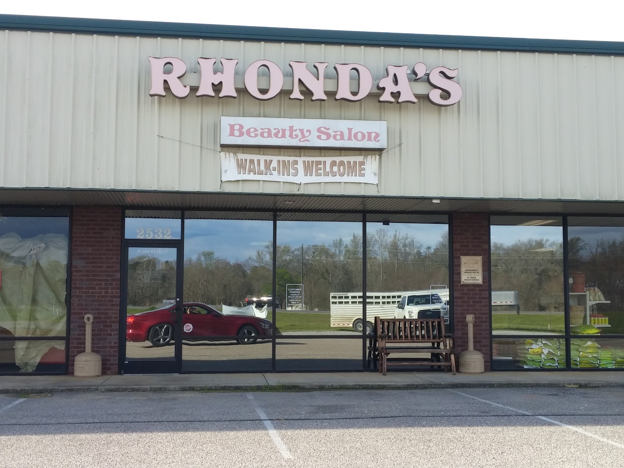 Rhonda's 2532 AL-14, Millbrook Alabama 36054