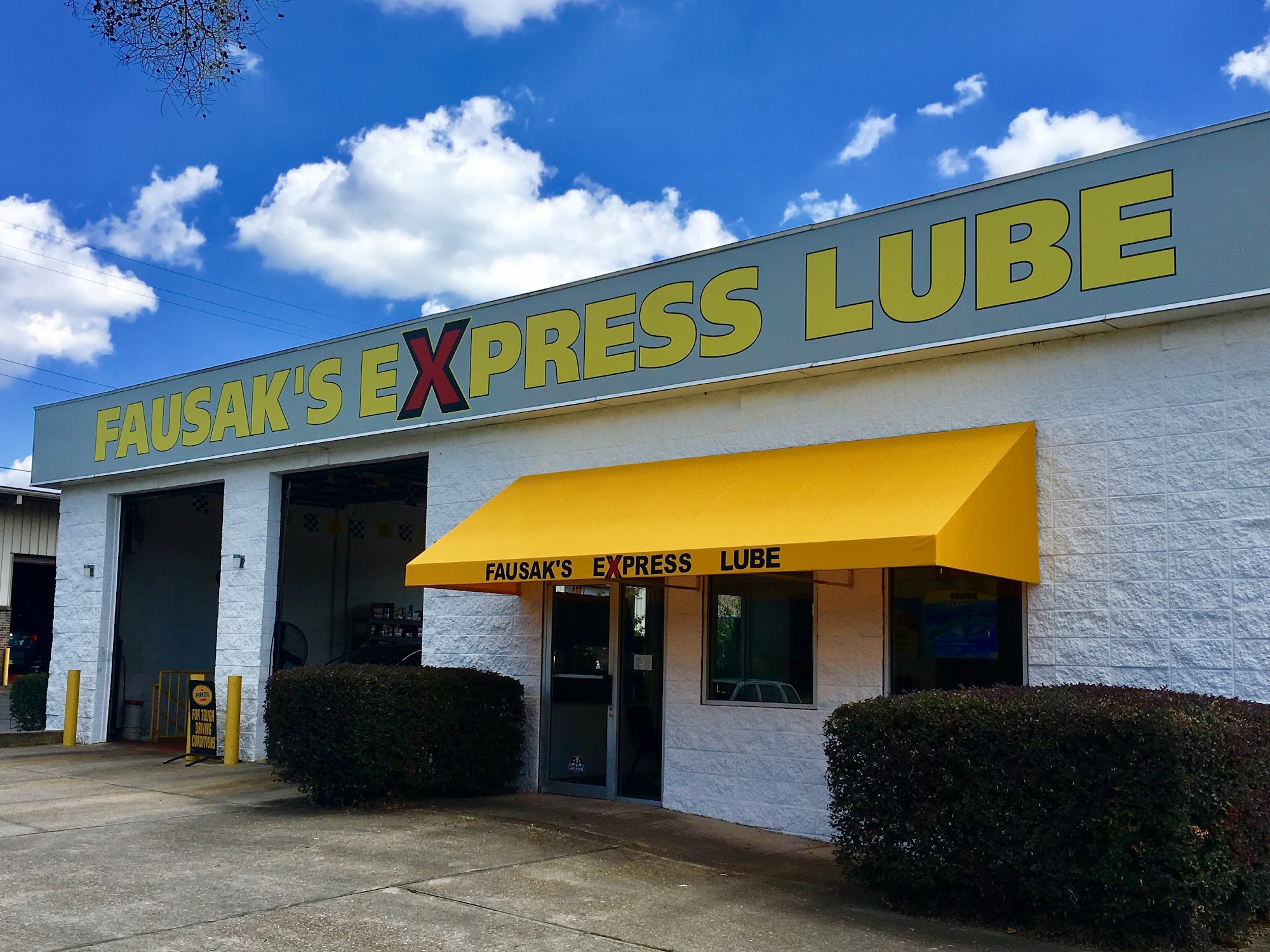 Fausak's Express Lube