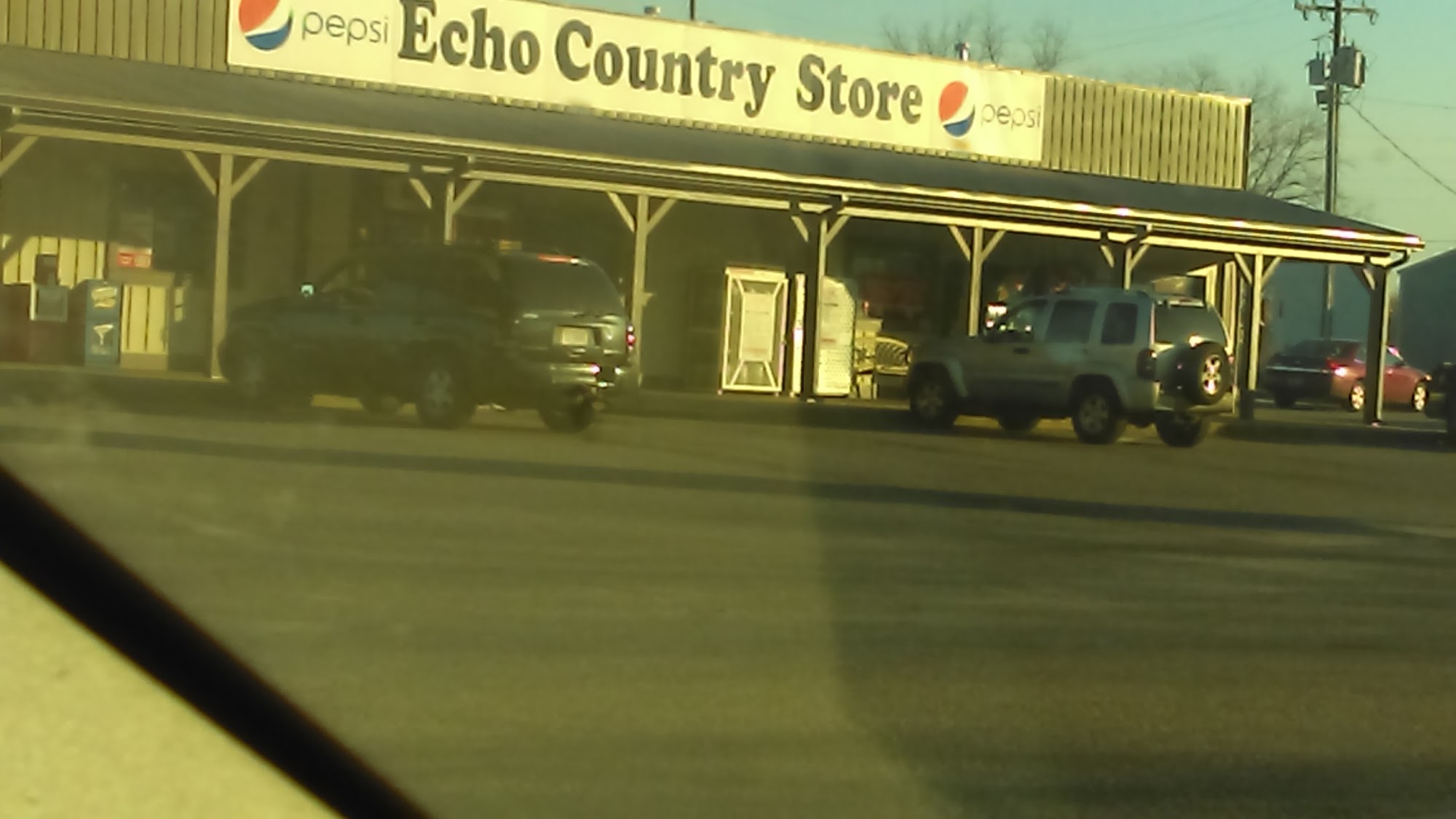 Echo Country Store