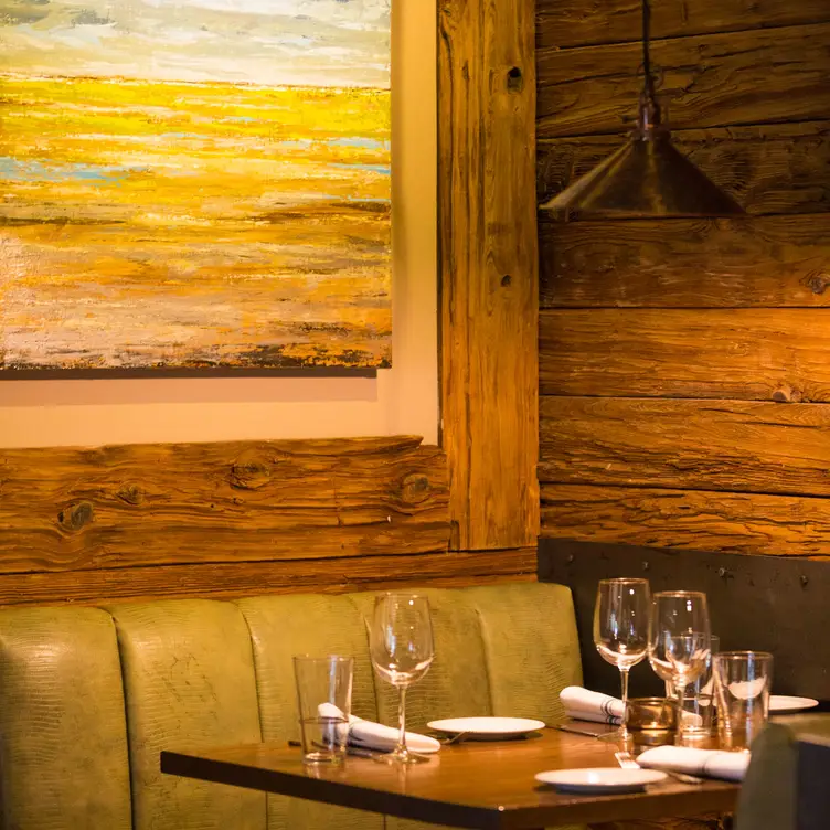 Photo credit: opentable