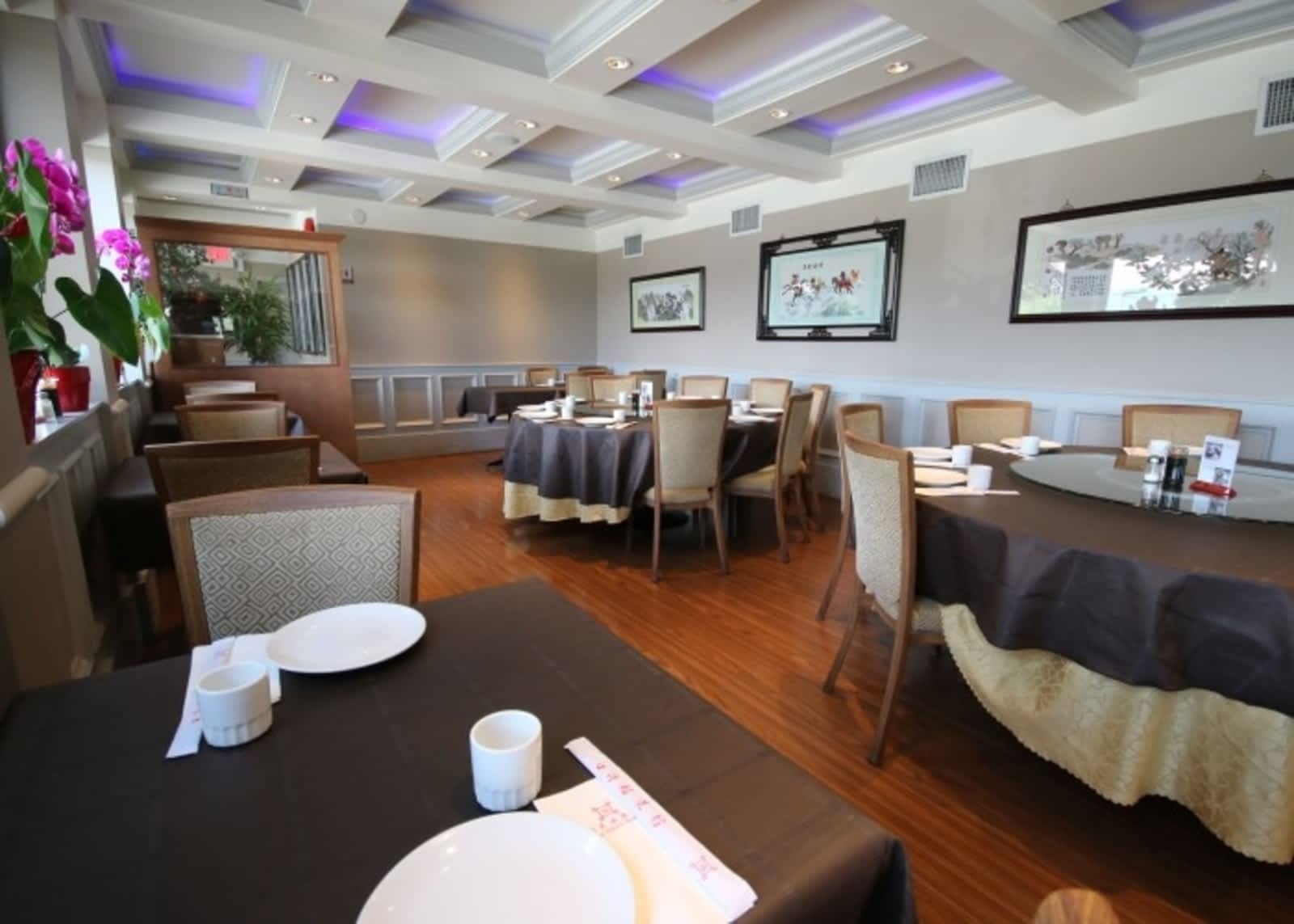 Photo credit: yellowpages.ca