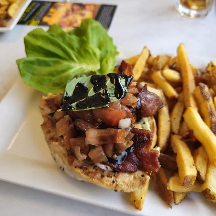 Photo credit: opentable