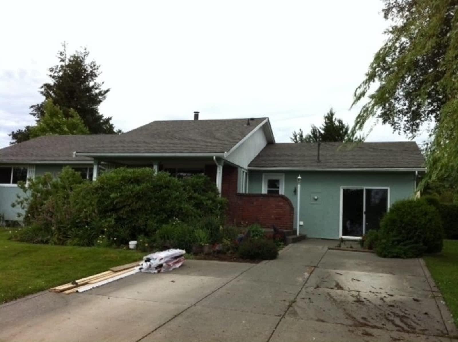 Photo credit: yellowpages.ca