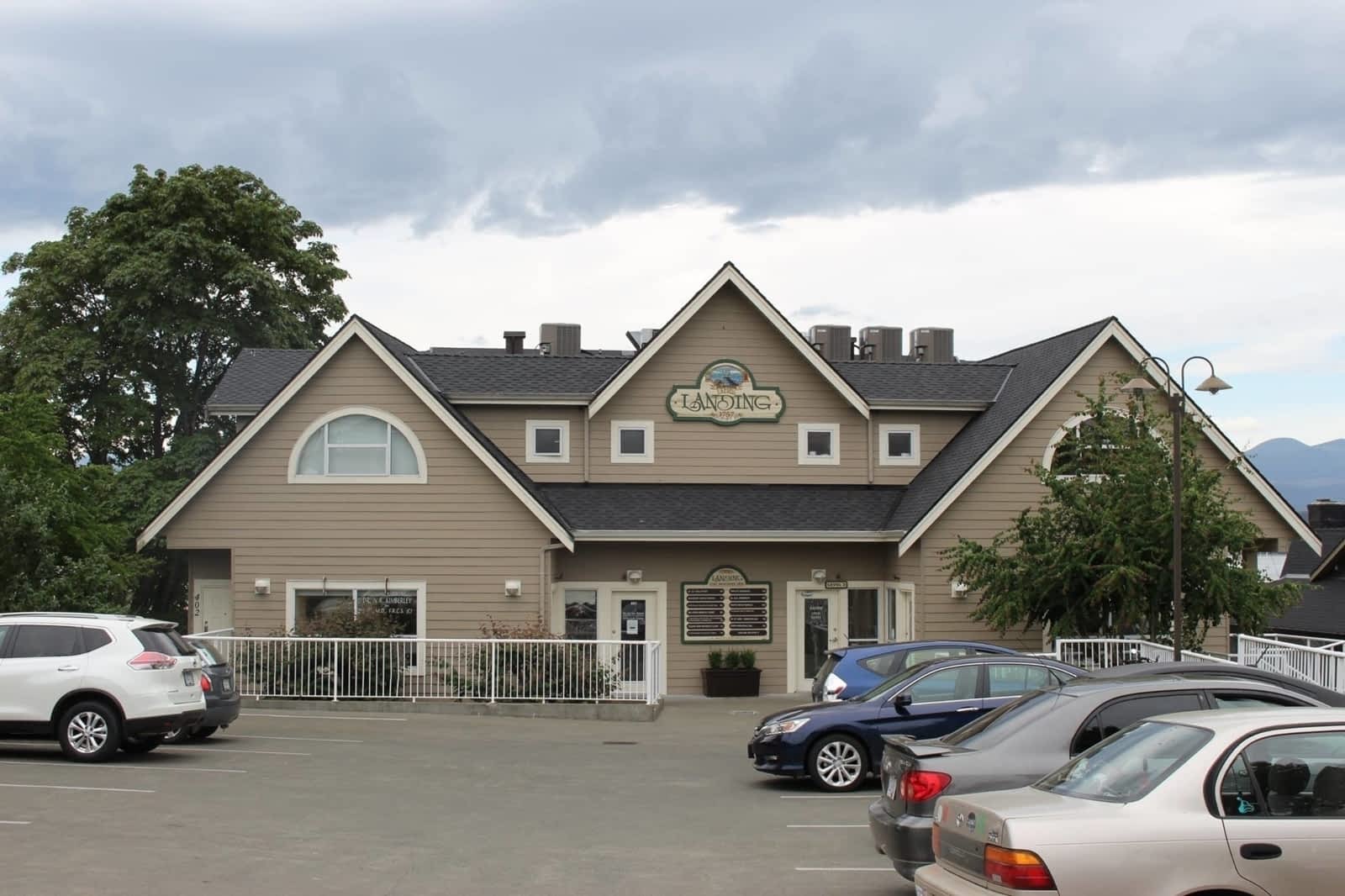 Photo credit: yellowpages.ca