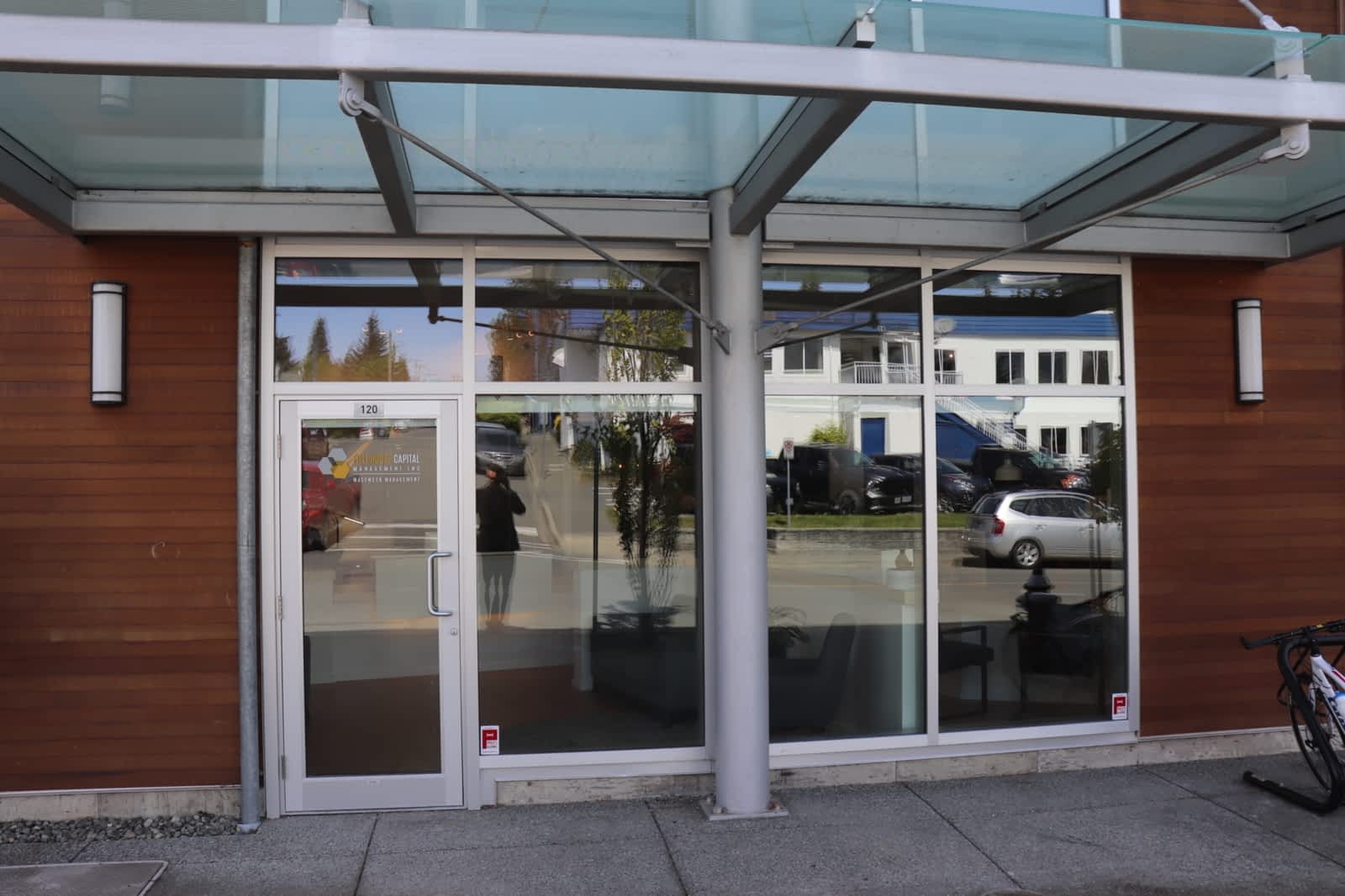 Photo credit: yellowpages.ca
