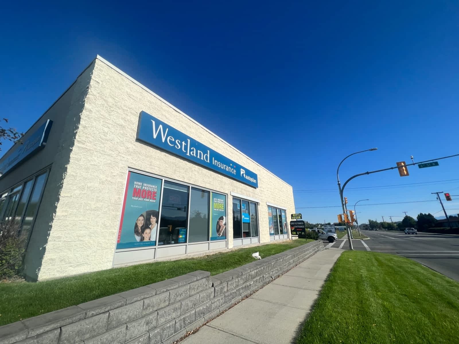 Photo credit: yellowpages.ca