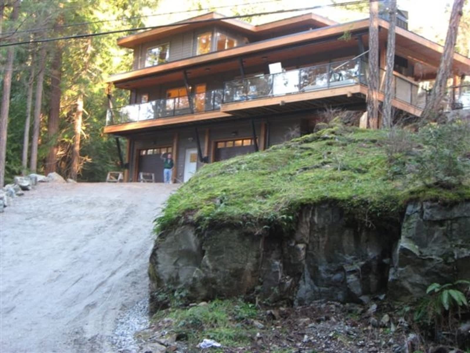 Photo credit: yellowpages.ca