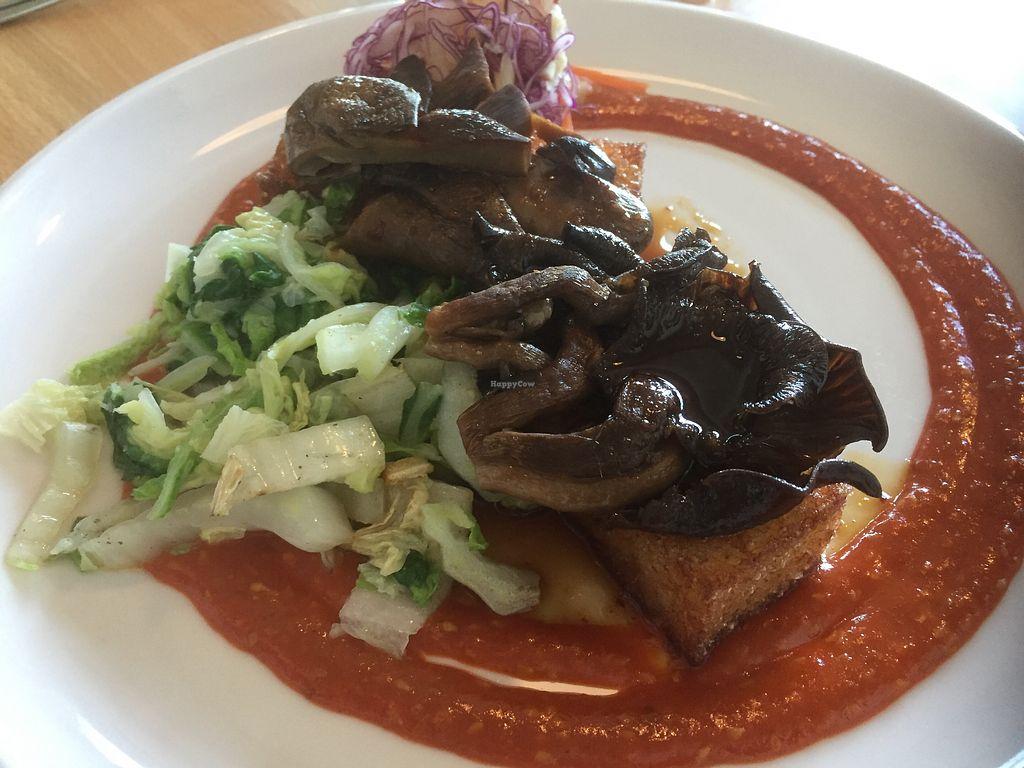 Photo credit: happycow