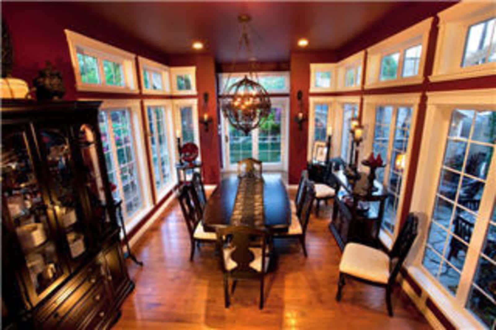 Photo credit: yellowpages.ca