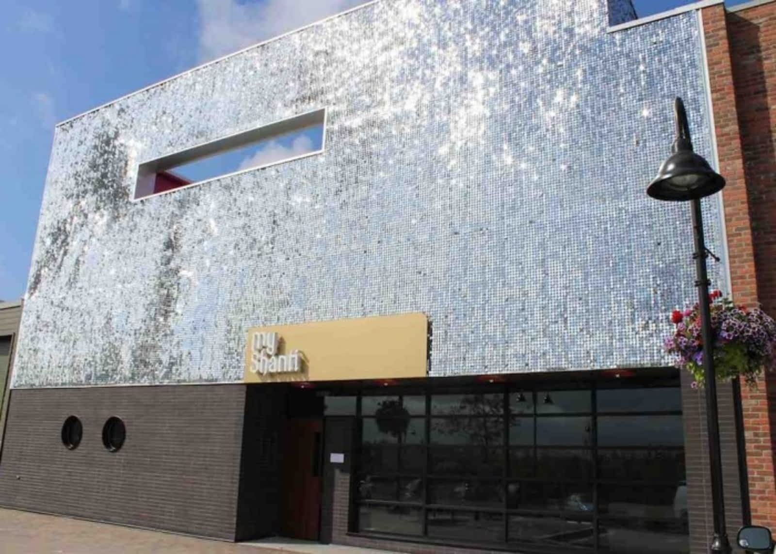 Photo credit: yellowpages.ca