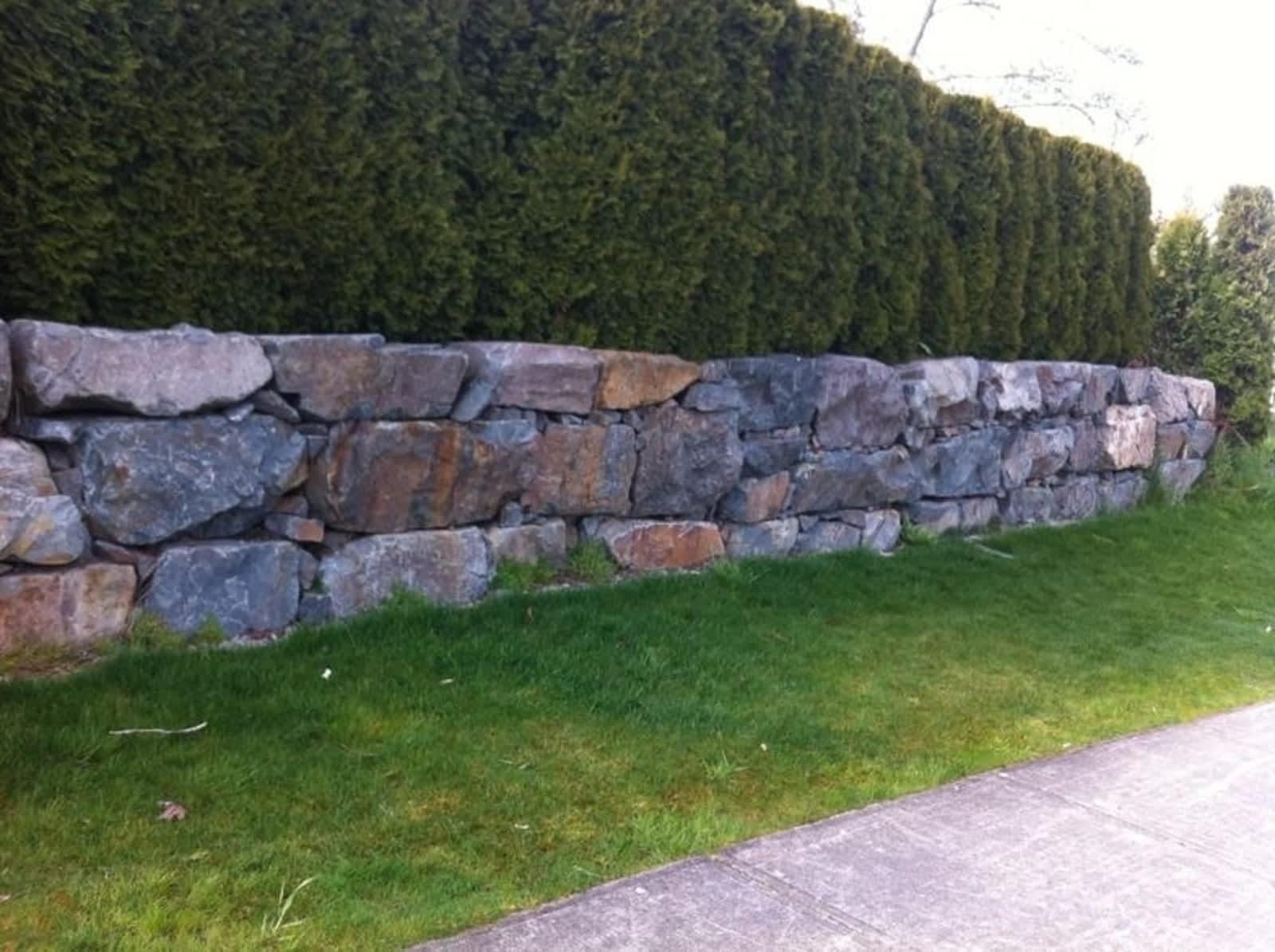 Photo credit: yellowpages.ca