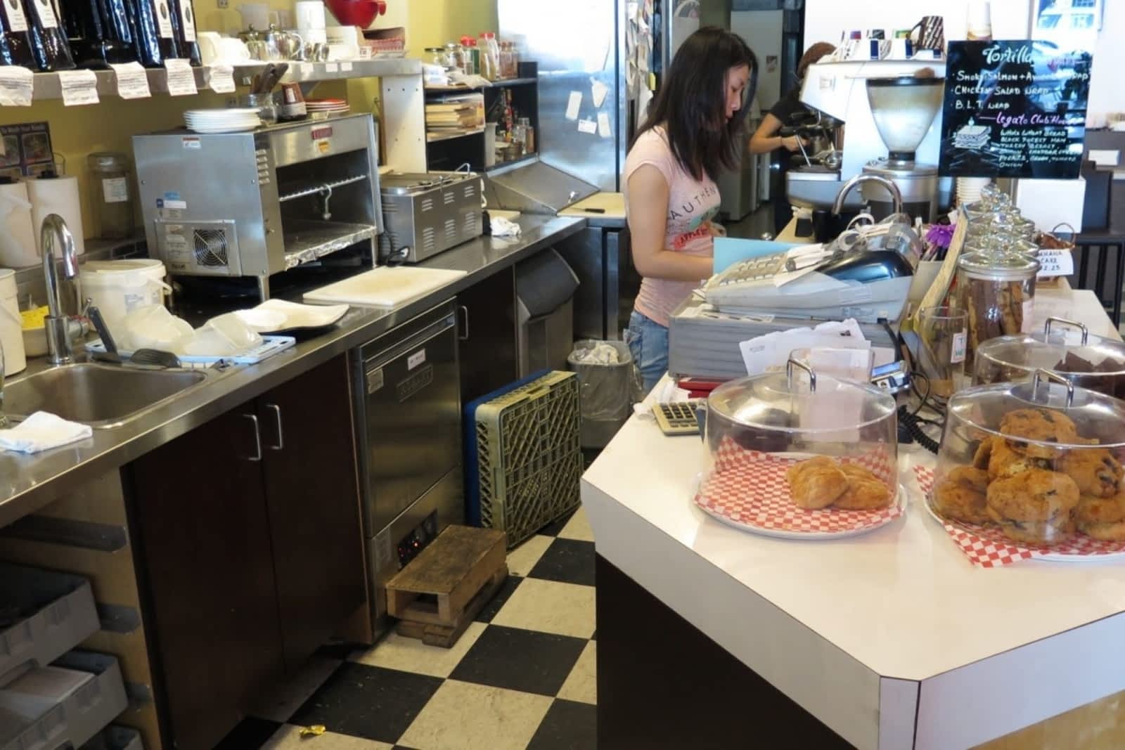 Photo credit: yellowpages.ca