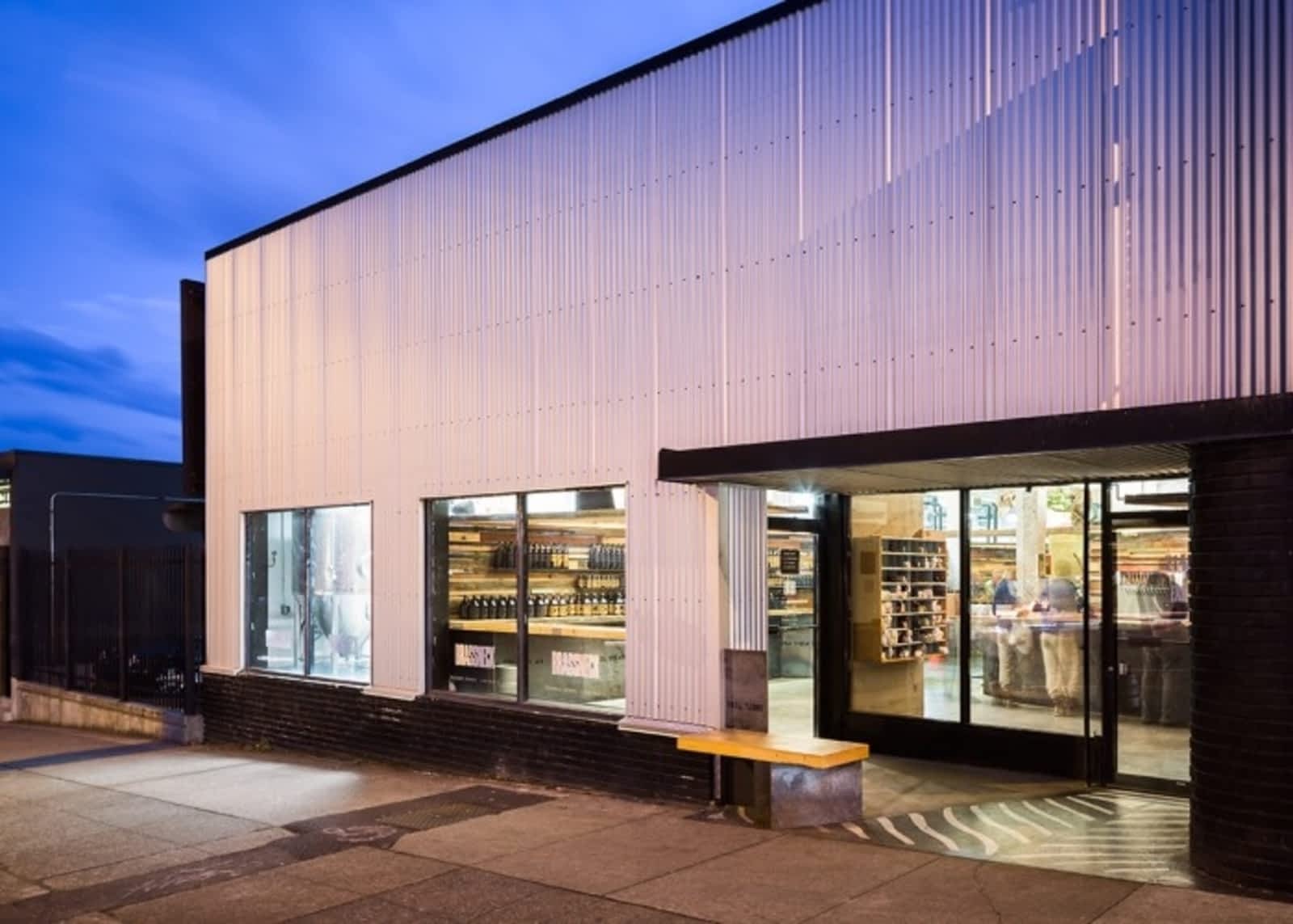 Photo credit: yellowpages.ca