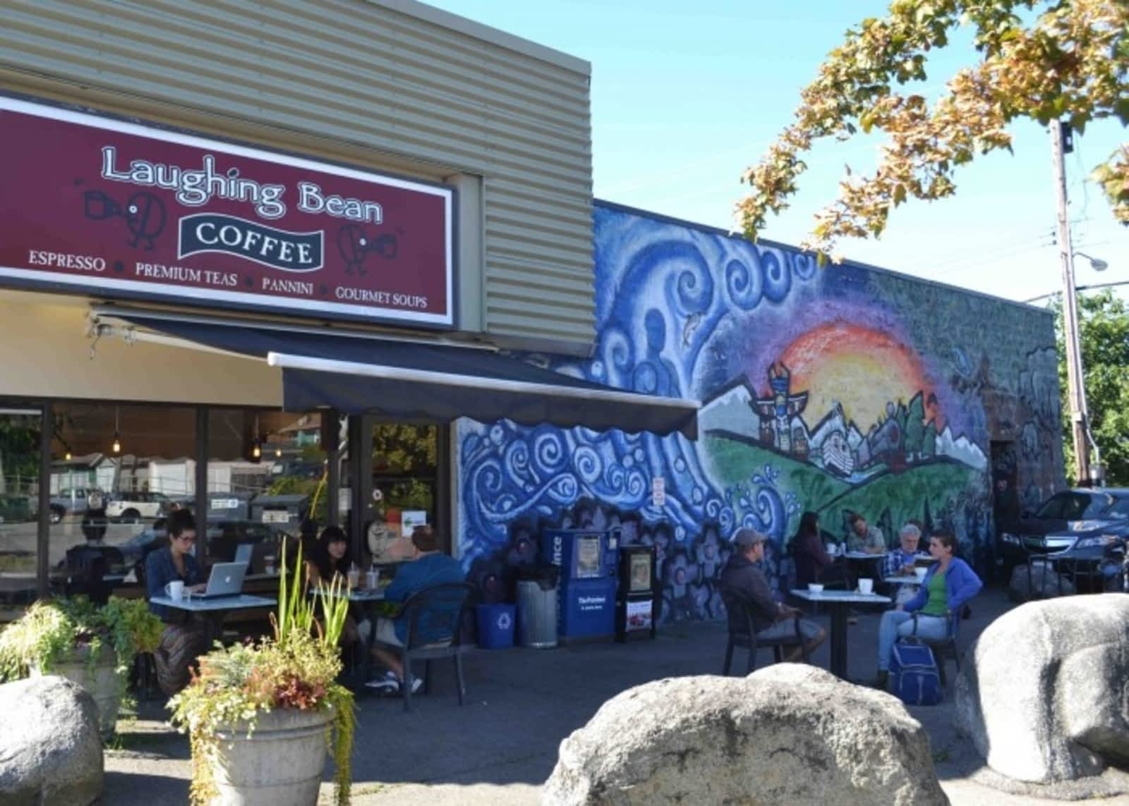 Photo credit: yellowpages.ca