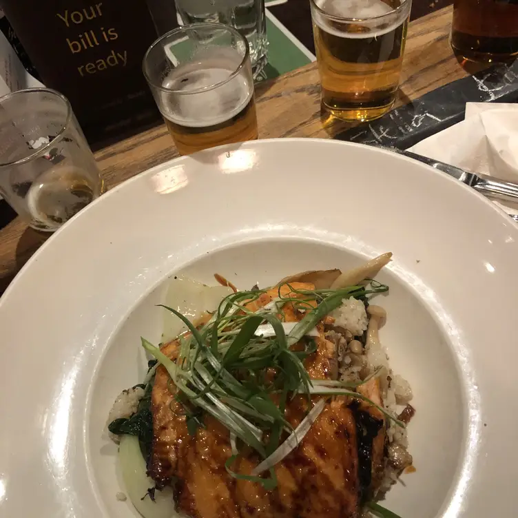 Photo credit: opentable