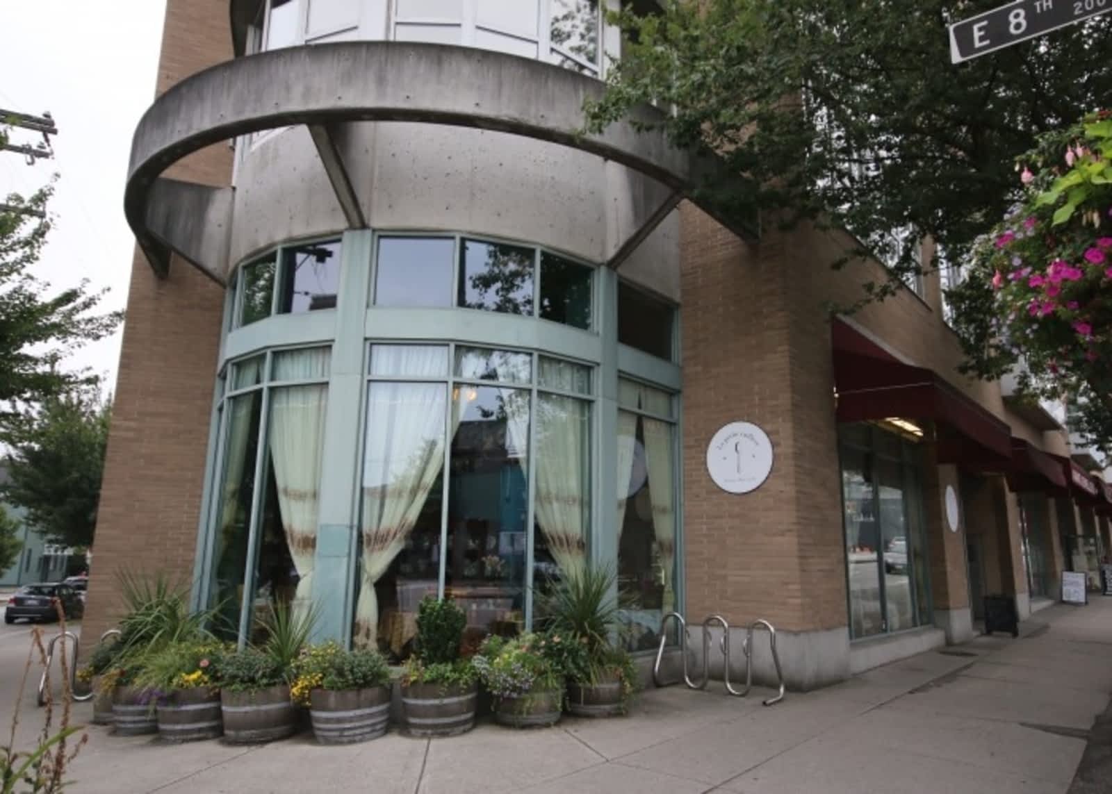 Photo credit: yellowpages.ca
