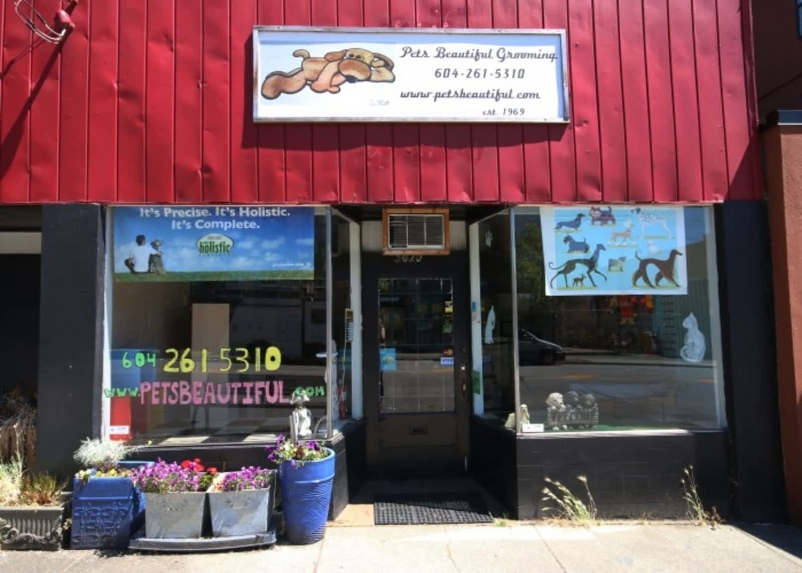 Photo credit: yellowpages.ca