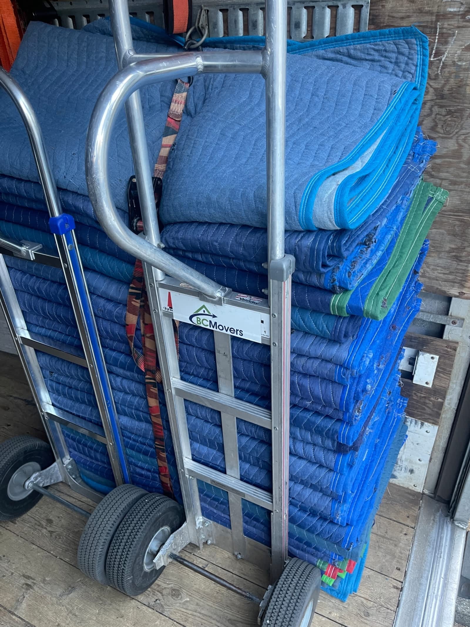 Photo credit: yellowpages.ca