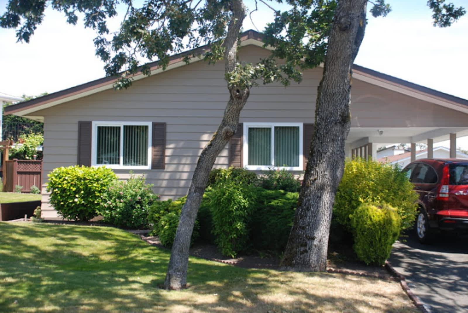 Photo credit: yellowpages.ca