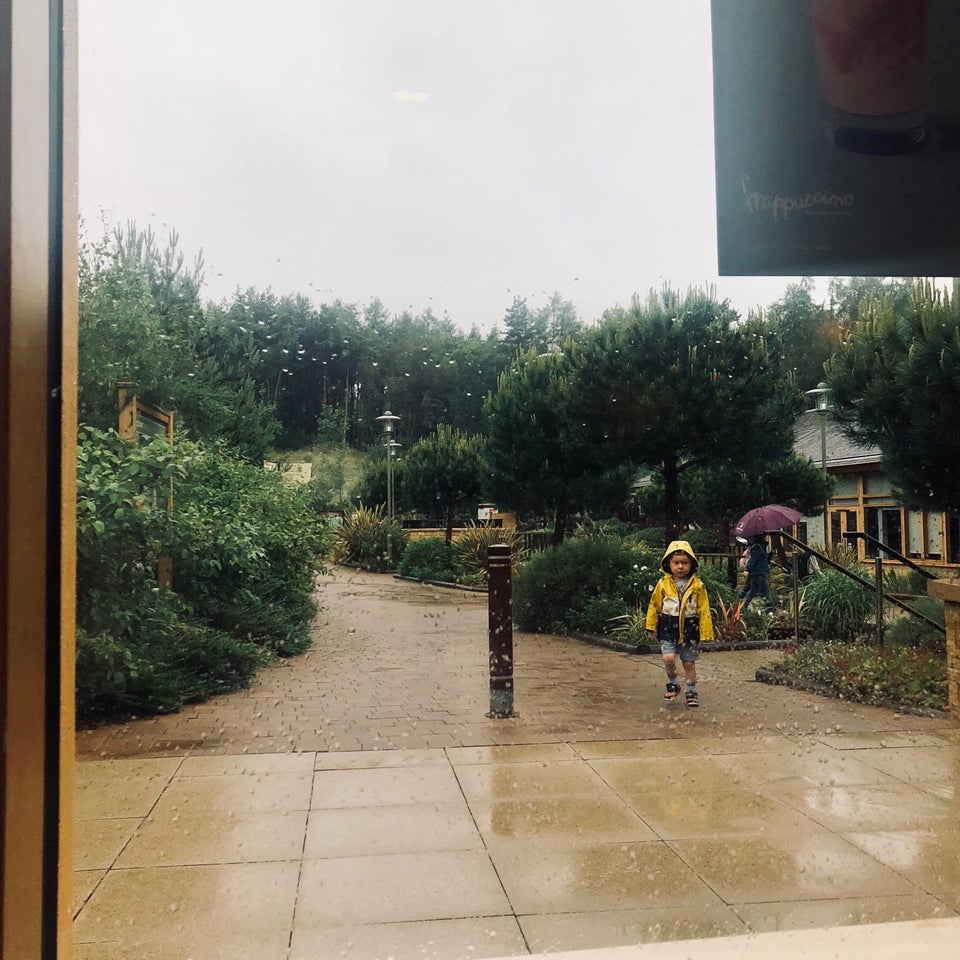 Starbucks, Woburn - Center Parcs Sports Centre