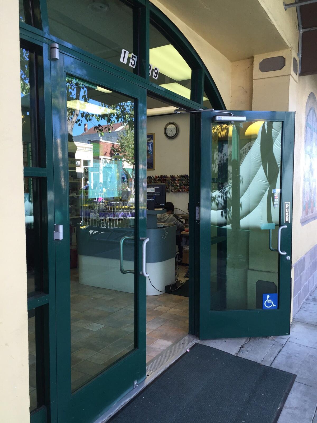 Photo credit: nextdoor