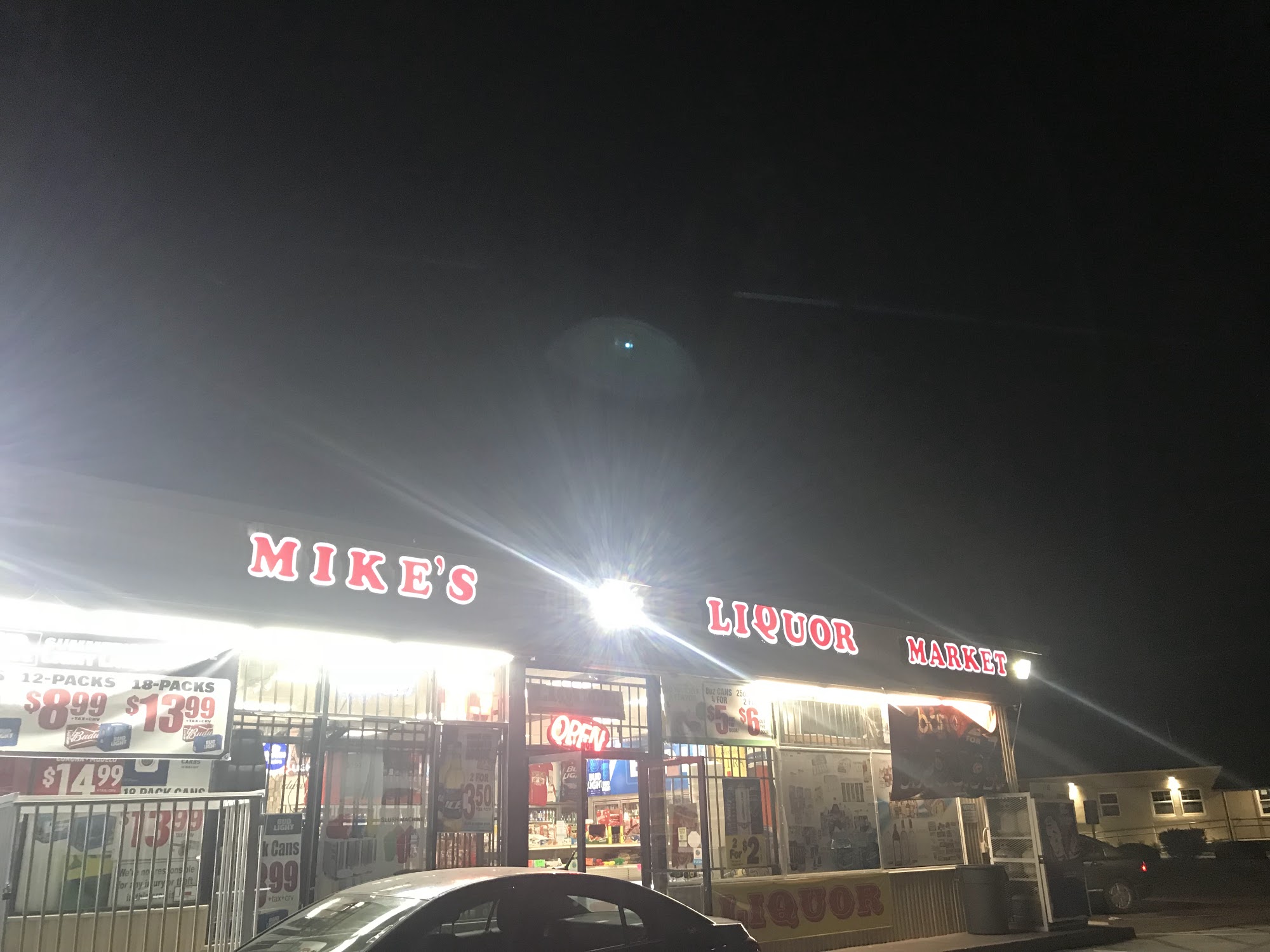 Mike's Liquor and Market