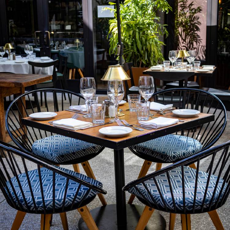 Photo credit: opentable