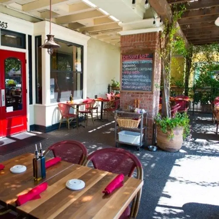 Photo credit: opentable