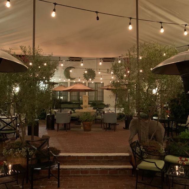 Photo credit: opentable