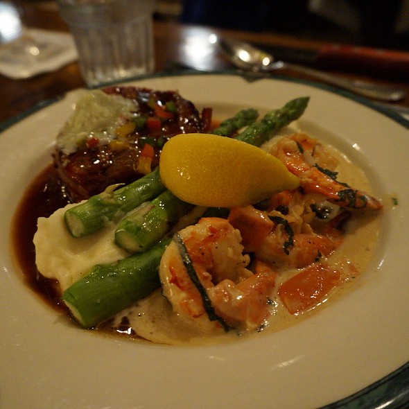 Photo credit: opentable