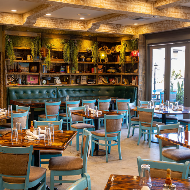 Photo credit: opentable
