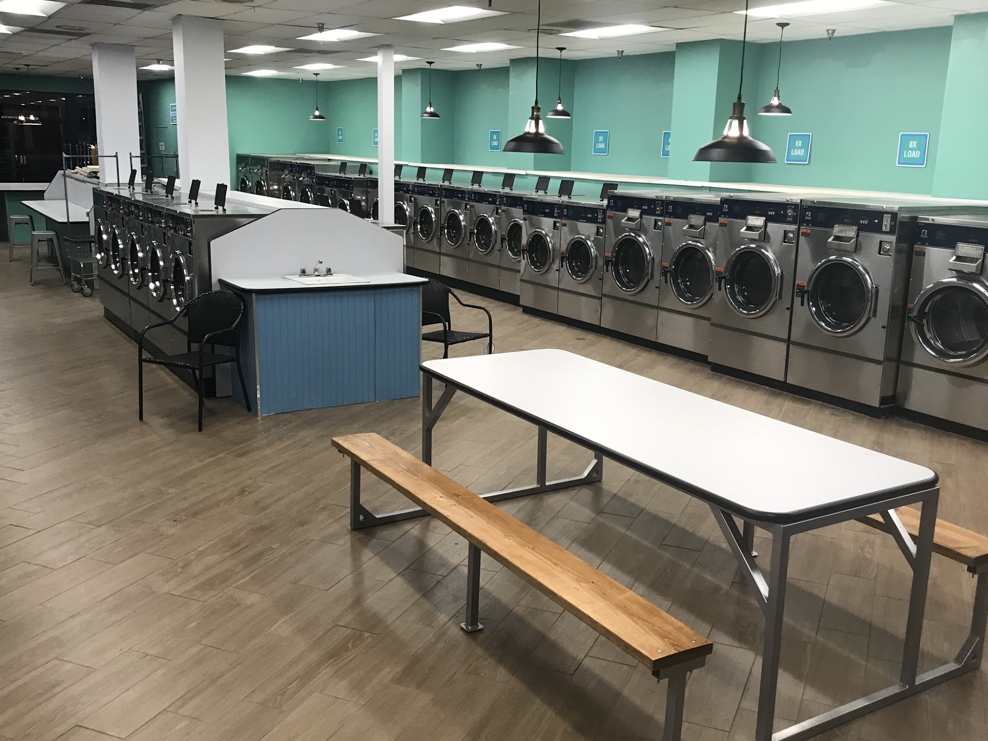 SuperClean Laundromats - Clovis California