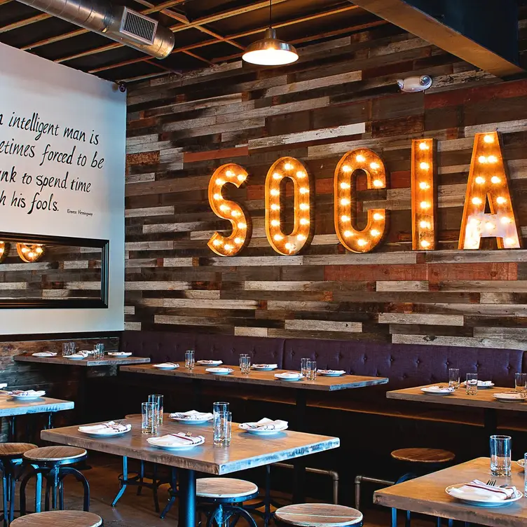 Photo credit: opentable