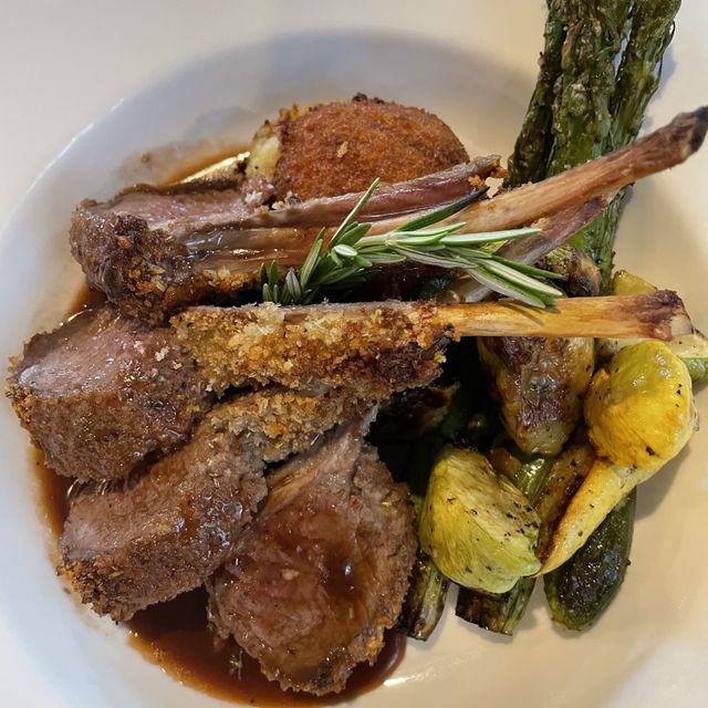 Photo credit: opentable