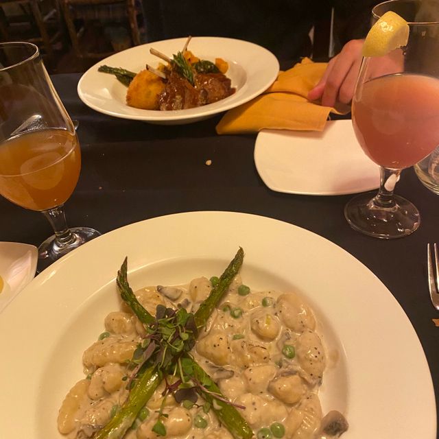 Photo credit: opentable