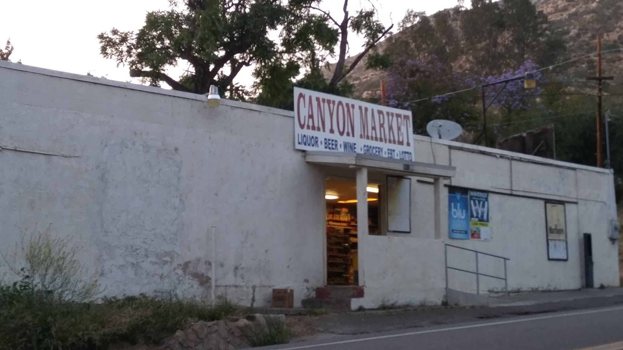 Canyon Store