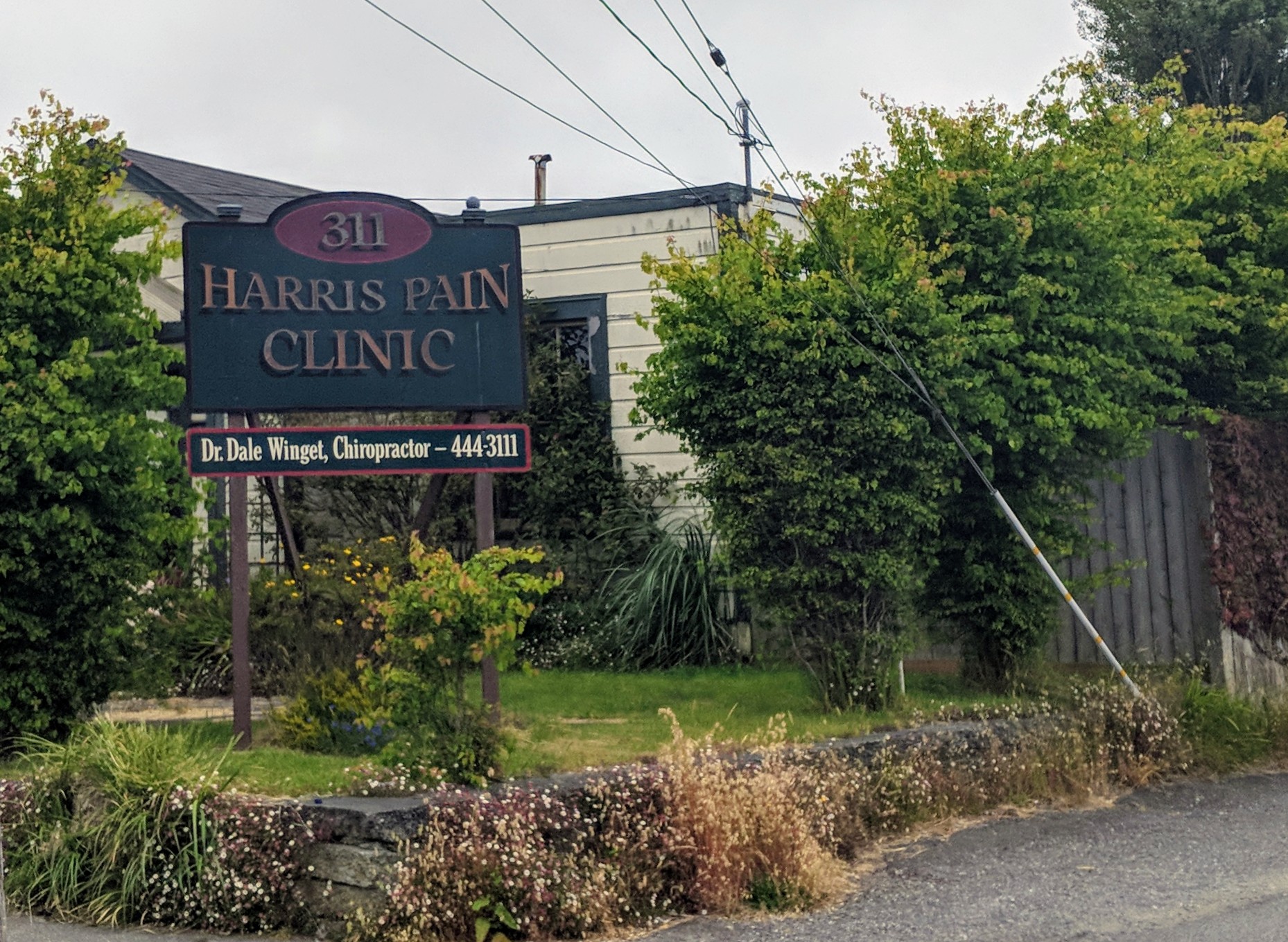 Harris Pain Clinic and Elements of Healing Massage