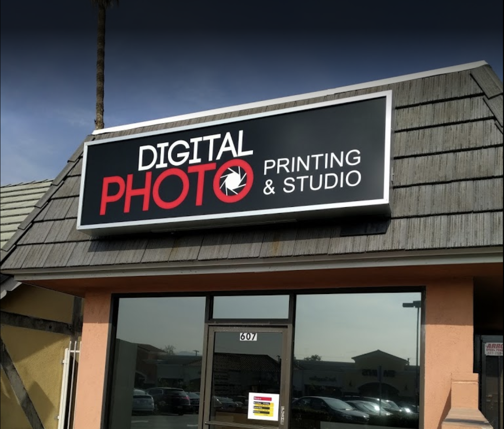 Digital Photo Printing & Studio